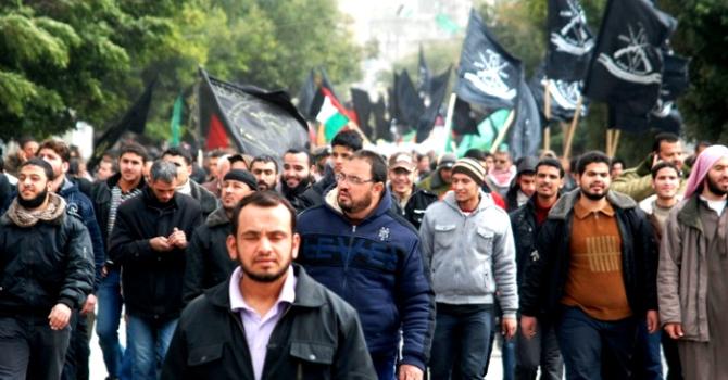 مسيرات حاشدة في غزة وجنين تضامناً مع خضر عدنان