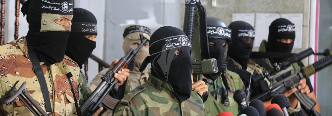 بالصور :مؤتمر عسكرى  لكتائب الناصر صلاح الدين بغزة