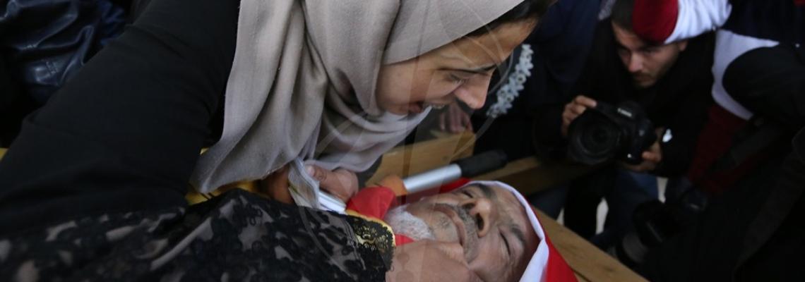تشييع جثمان المزارع الشهيد محمد ابو جامع  متأثراً بإصابته على حدود غزة