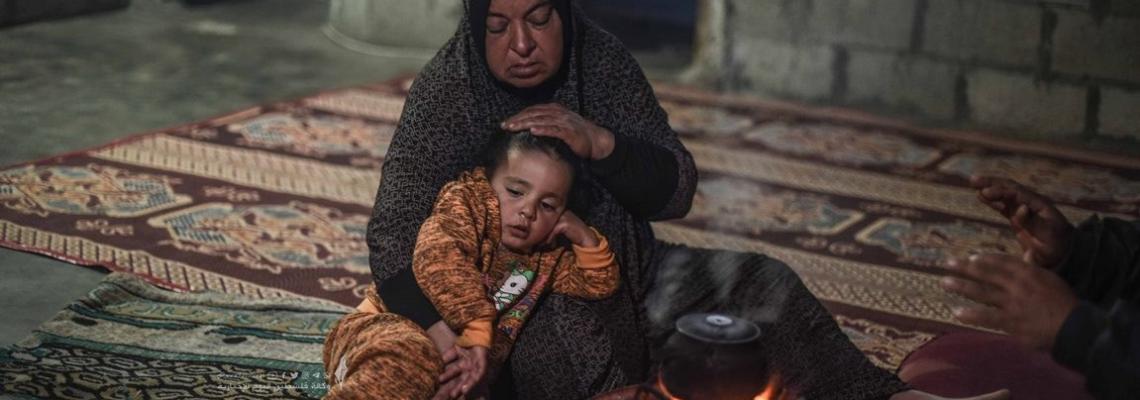 ليالي الشتاء تقسو على فقراء غزة