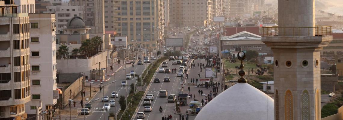 الجمعة الاولي بعد رفع الحظر الاسبوعي عن قطاع غزة