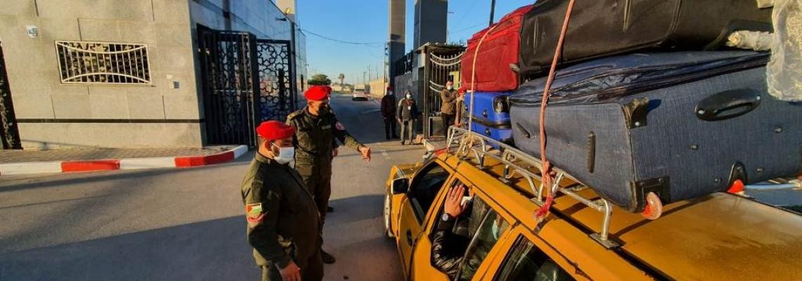 فتح معبر رفح البري في يومه الأول