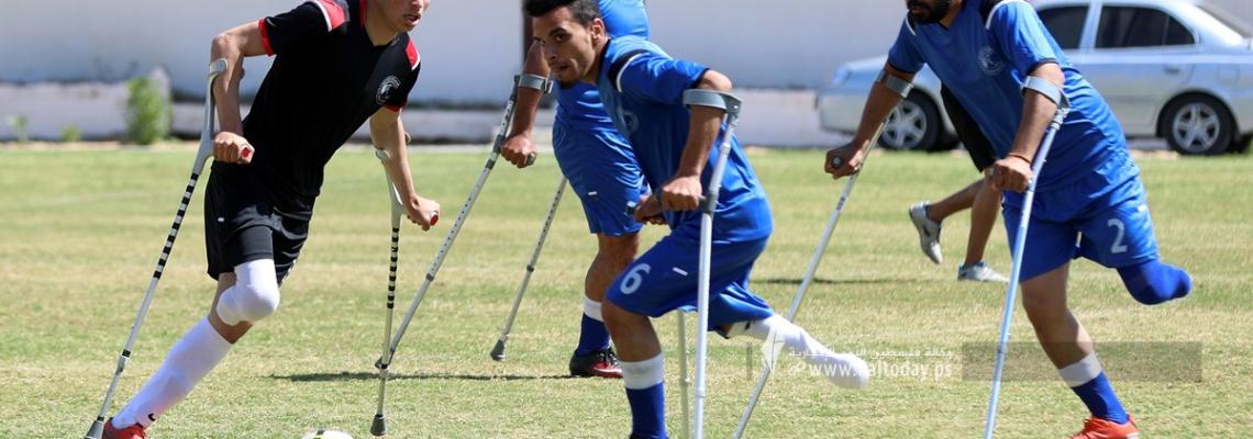 اختتام دوري كرة القدم الثاني لذوي البتر البالغين والتي اقيمت على أرض استاد فلسطين اليوم الخميس