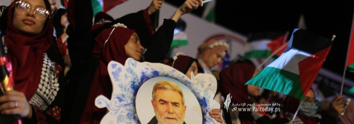 بالصور:الرابطة الإسلامية تكرم طلبة الثانوية العامة في محافظة خانيونس