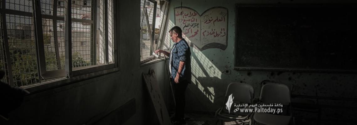 بالصور:طلاب مدرسة معاذ بن جبل يعودون لها بعد أن قصفت خلال العدوان الأخير