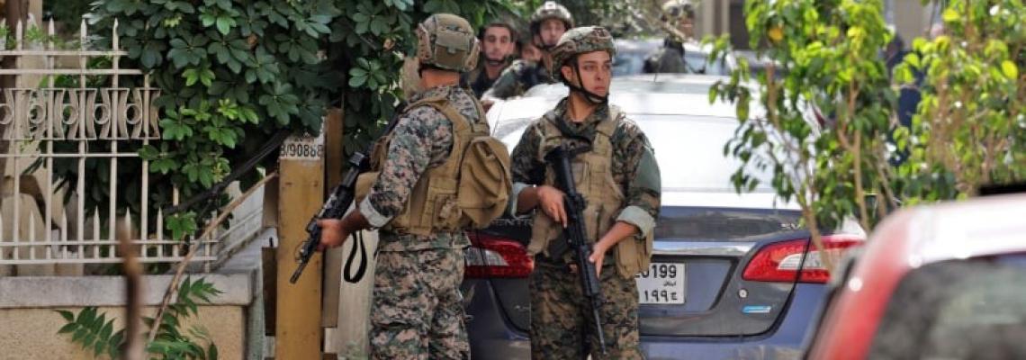 قتلى وجرحى في اشتباكات مسلحة في مدينة الطيونة اللبنانية