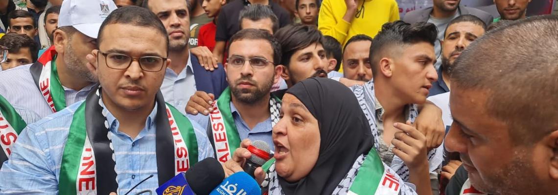 لحظة استقبال المحررة نسرين أبو كميل إلى منزلها في قطاع غزة