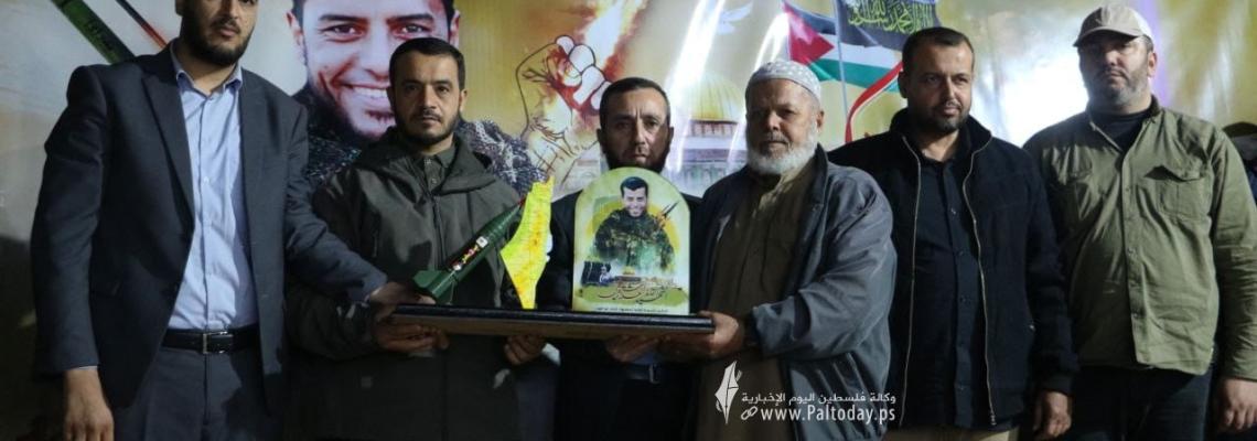 بالصور:الجهاد  الاسلامي وسرايا القدس بغزة تؤبن القائد الميداني «علاء اشتيوي»*