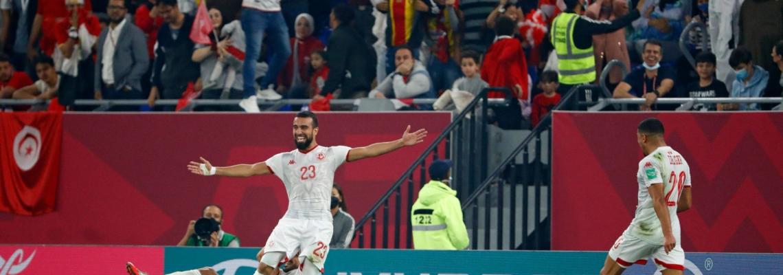 تونس تتأهل لنهائي كأس العرب 2021 بعد فوزها على منتخب مصر بالوقت القاتل