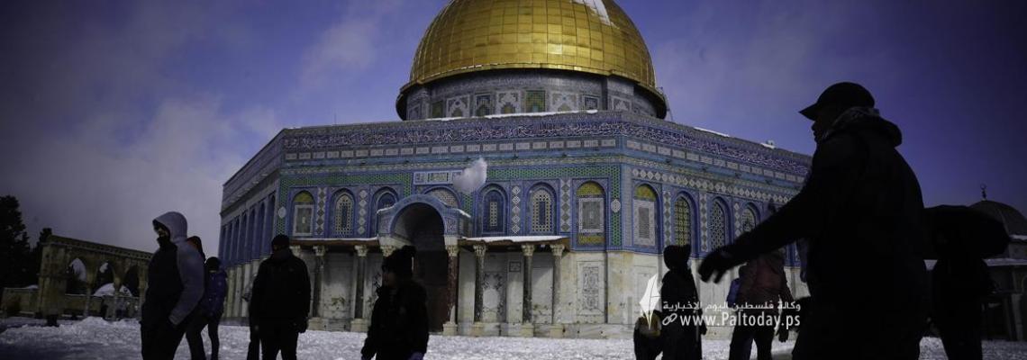 بالصور: القدس تكتسي بالثوب الأبيض‎‎.