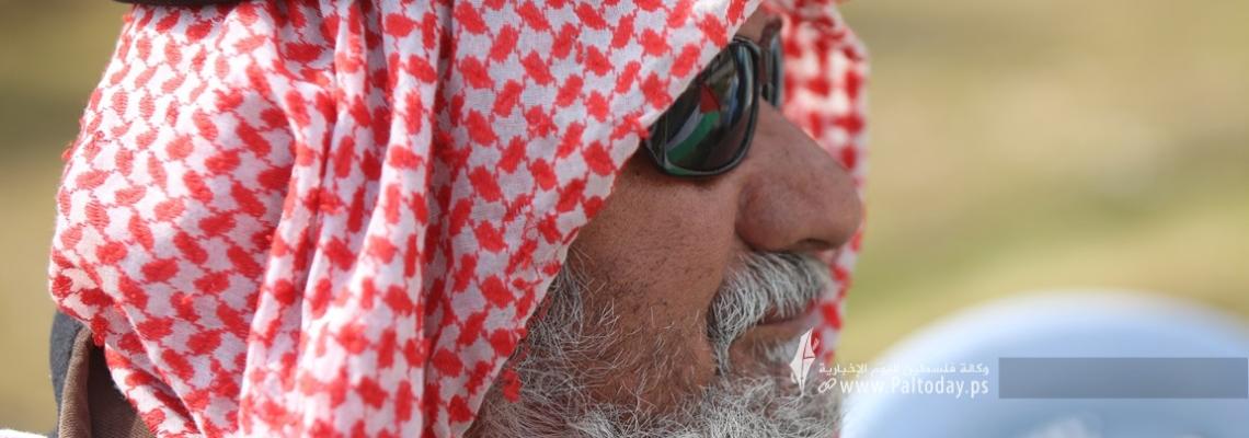 بالصور : وقفة تضامنية في مخيم ملكة شرق مدينة غزة تحت شعار لا للتطهير العرقي في أرض النقب الفلسطيني