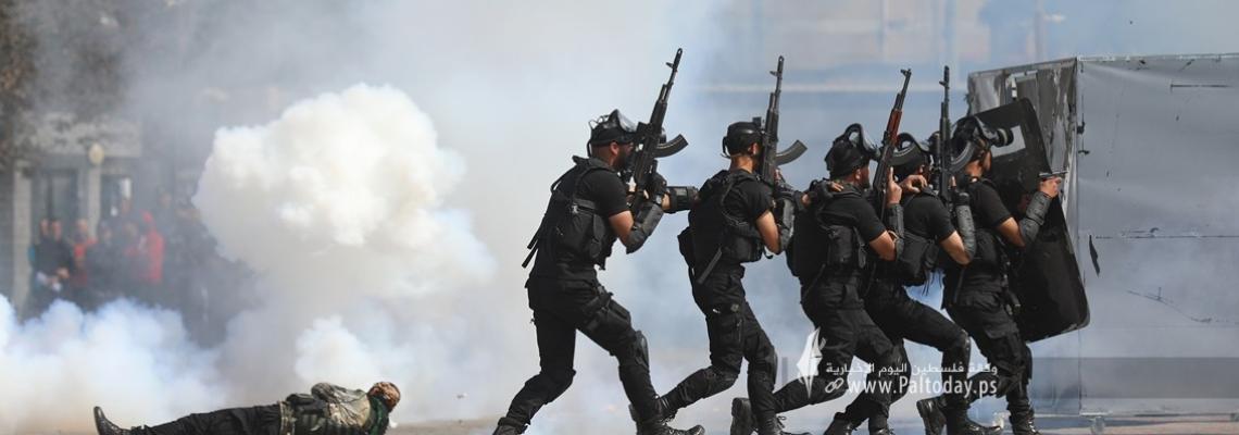 بالصور: وزارة الداخلية بغزة تخرج عدد من الدورات التدريبية.. فوج "أحرار الوطن"