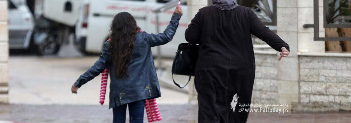 بالصور: أجواء المنخفض الجوي على قطاع غزة اليوم