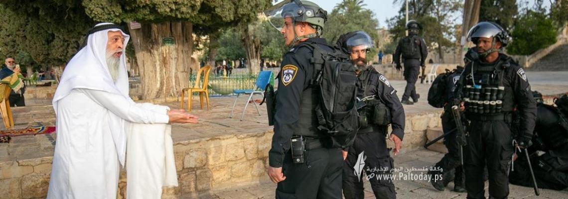 بالصور: القدس - إصابات واعتقالات خلال اقتحام قوات الاحتلال والمستوطنين للمسجد الأقصى