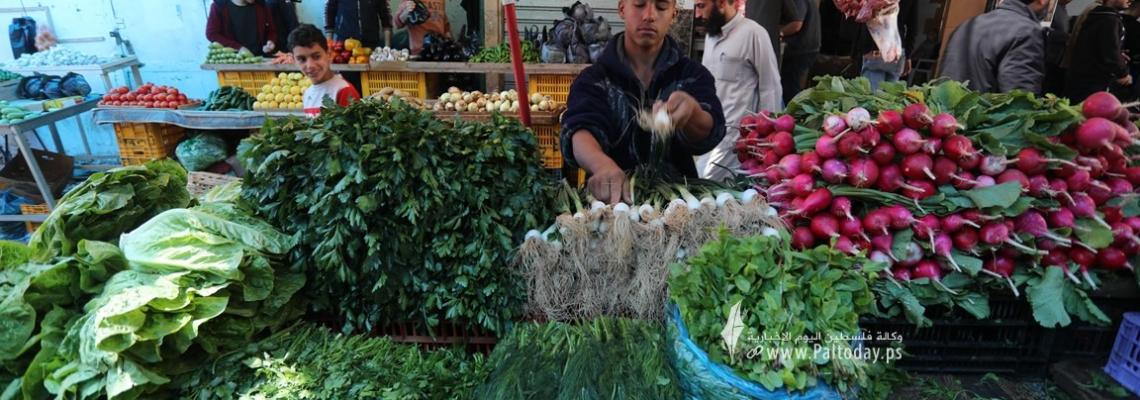 بالصور: مقتطفات من اسواق غزة خلال شهر رمضان المبارك