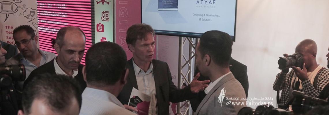 بالصور: ممثل منظمة اليونسكو يفتتح معرض الزوايا الإعلامية (ExpoMedia) خلال اليوم الإعلامي المفتوح