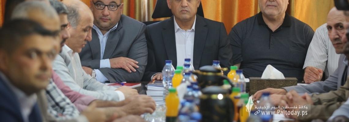 بالصور: الفصائل الفلسطينية في غزة تقعد مؤتمر صحفي  عقب اجتماعها في مكتب الجبهة الشعبية لمناقشة مسيرة الأعلام المقرر تنظيمها الأسبوع المقبل