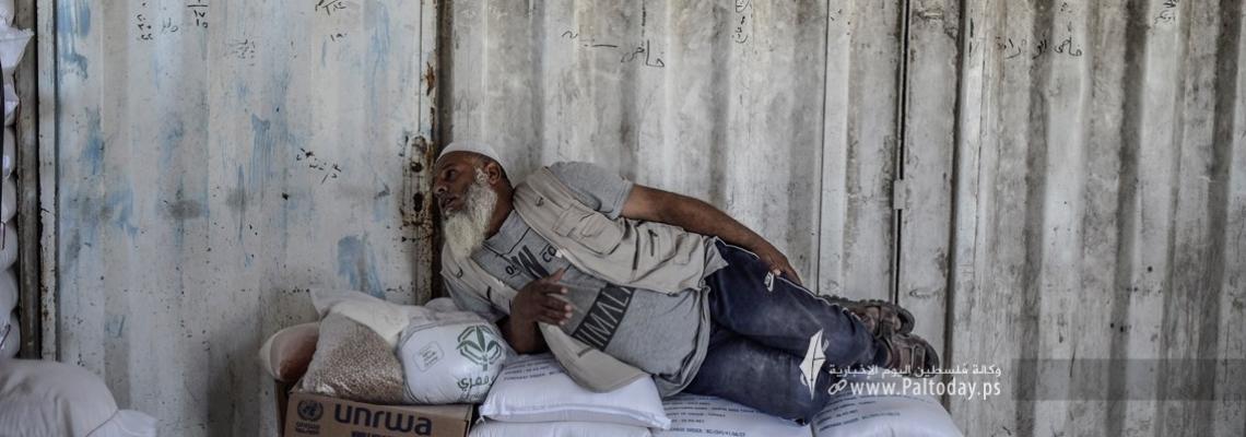 توحيد معونات "الاونروا" تزيد من فقر اللاجئين في غزة