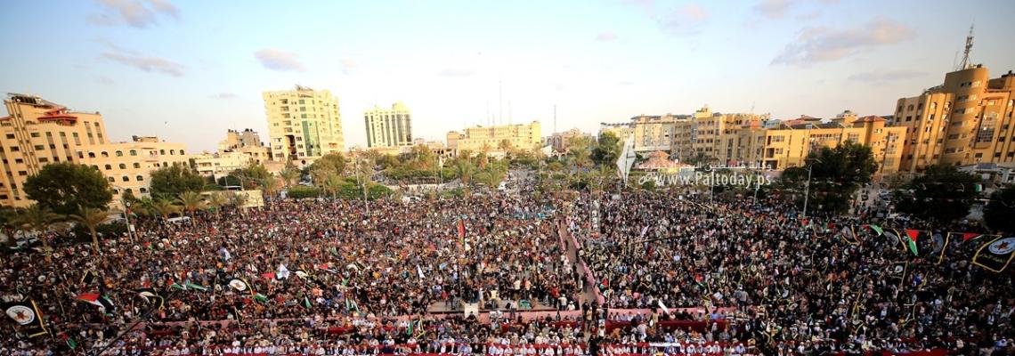 بالصور: جانب من جماهير قطاع غزة المشاركة في الانطلاقة الجهادية الـ 35