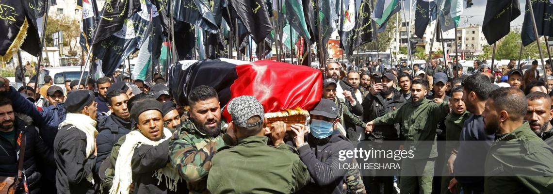 بالصور: .. تشيّيع حاشد للشهيد القائد «علي الأسود» في سوريا