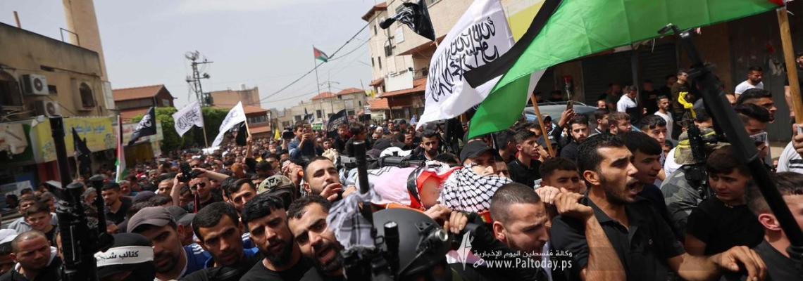 بالصور : تشييع جثمان الشهيد عاهد سليم الذي ارتقى بعد إصابته برصاص الاحتلال في بلدة عزون قضاء قلقيلية