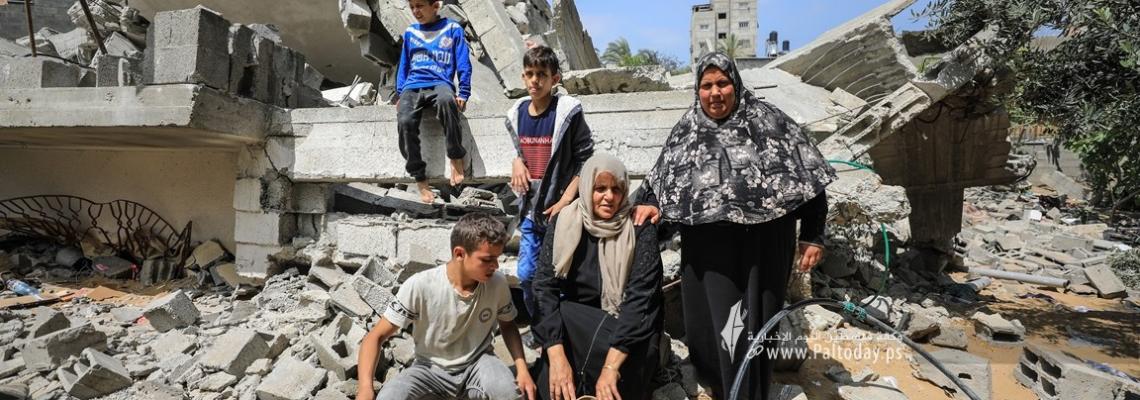 بالصور: عائلة نبهان.. رغم الإعاقة والمرض لم تسلم من صواريخ الاحتلال