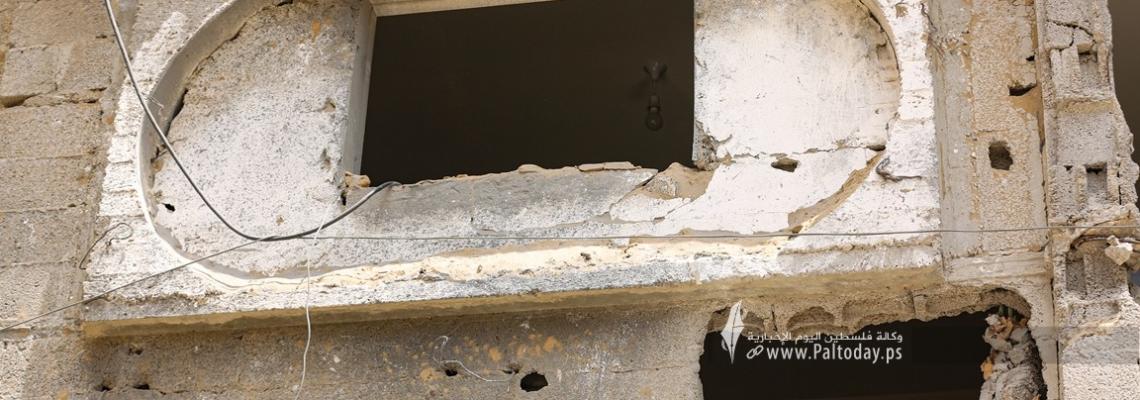 بالصور: طائرات الاحتلال تمحو معالم فرحة العريس عطا عليان بعد قصف شقته في بيت لاهيا