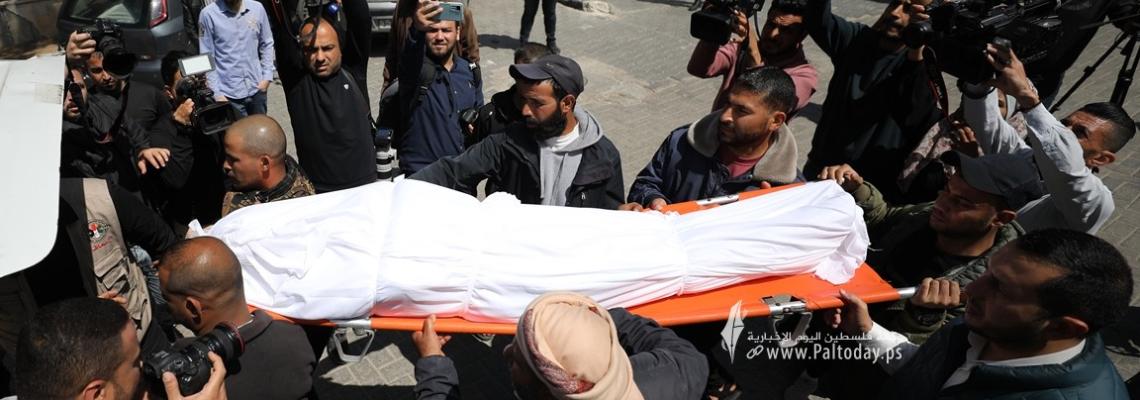 بالصور:  تُشيع جثمان الشهيد هاشل مبارك شمال القطاع