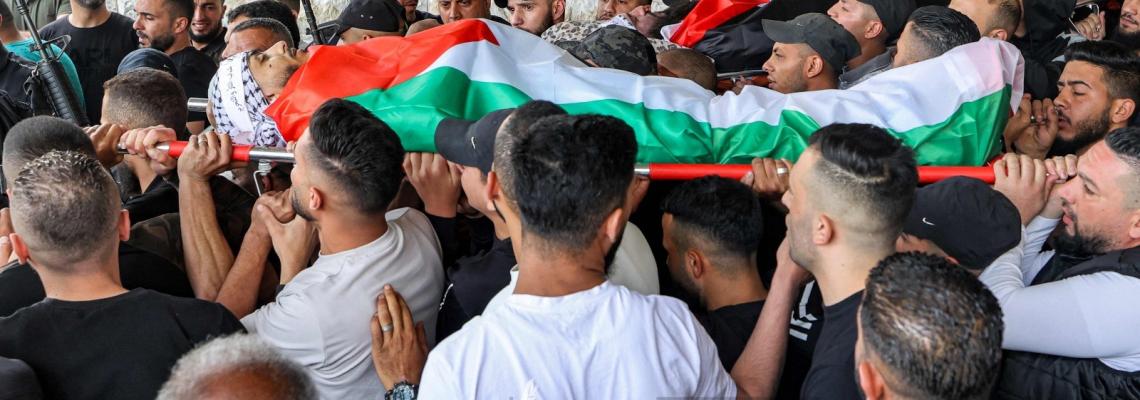 بالصور:  وداع حزين لشهداء مخيم بلاطة فتحي جهاد عبد السلام رزق، وعبدالله يوسف محمد أبو حمدان، و محمد بلال محمد زيتون