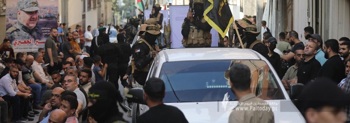 بالصور : سرايا القدس لواء غزة  تنظم عرضاً عسكرياً بذكرى معركةوحدة الساحات