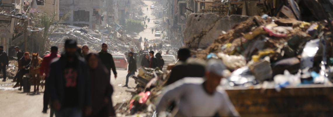 صور من الحياة اليومية في مخيم جباليا فى ظل استمرار الحرب على قطاع غزة