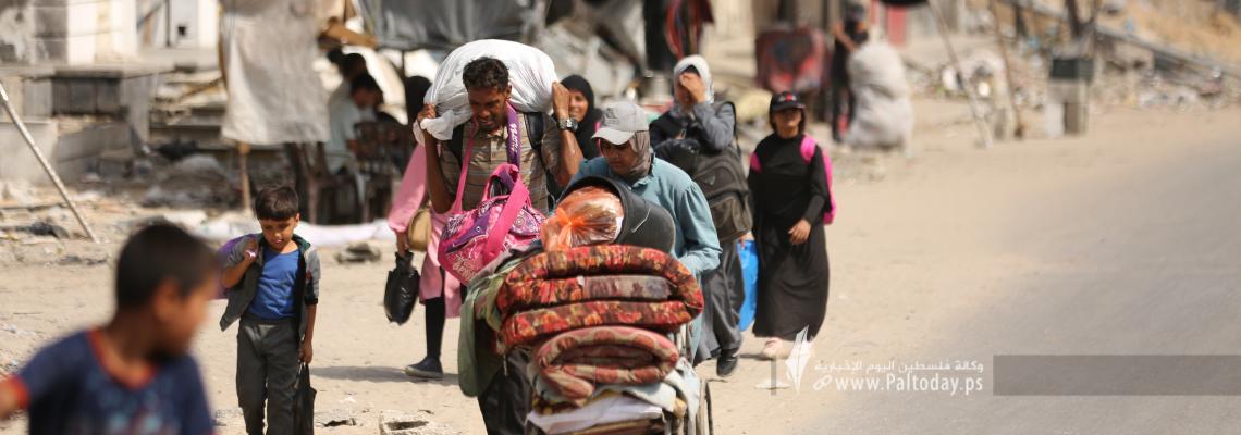 بالصور: نزوح كبير لأهالي شمال قطاع غزة وتجمع المواطنين بالشوارع لعدم وجود اماكن إيواء
