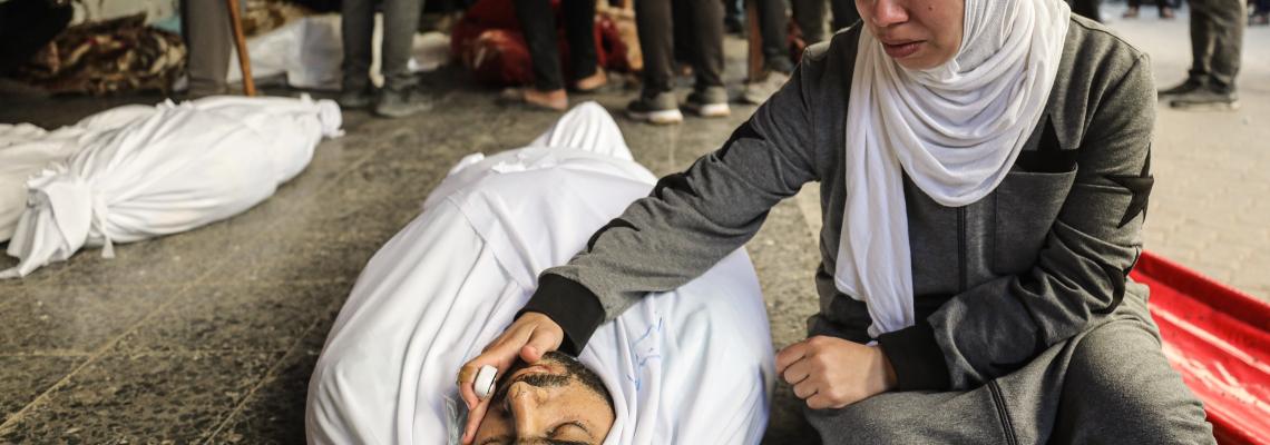 وصول 20 شهيدًا إلى مشفى المعمداني جراء سلسلة غارات "إسرائيلية" على منازل سكنية ومراكز إيواء في مدينة غزة