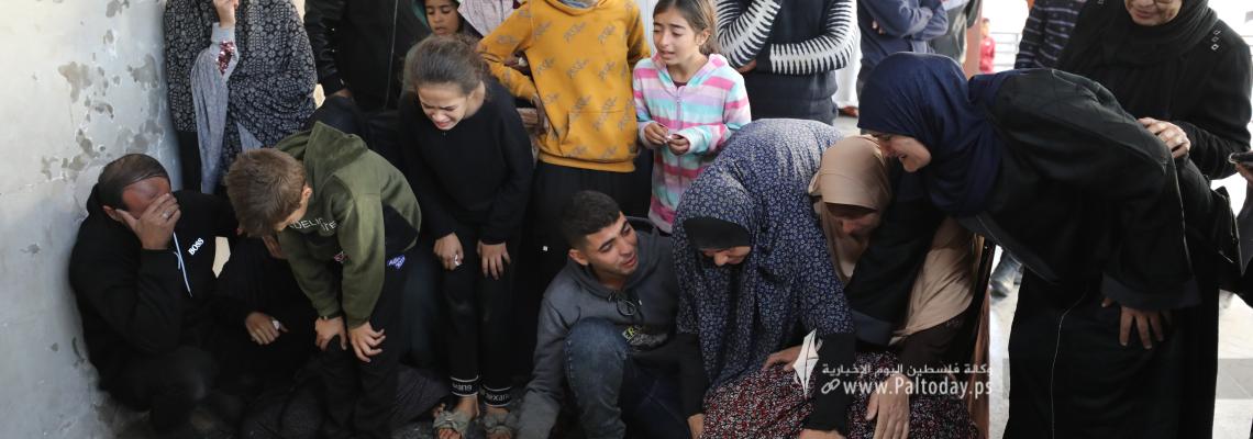 بالصور: وداع شهداء عائلة شلدان الذين ارتقوا فى قصف منزلهم فجر اليوم