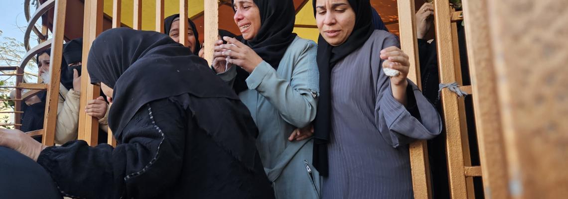 وداع 4 شهداء ارتقوا جراء قصف "إسرائيلي" على مدينة خان يونس جنوب قطاع غزة