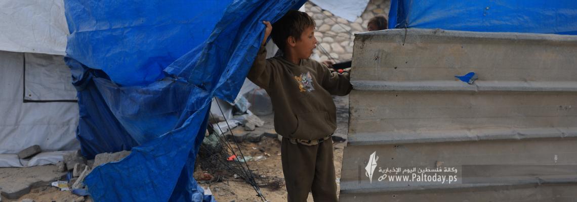 صور الحياة اليومية للنازحين من غرب مدينة غزة