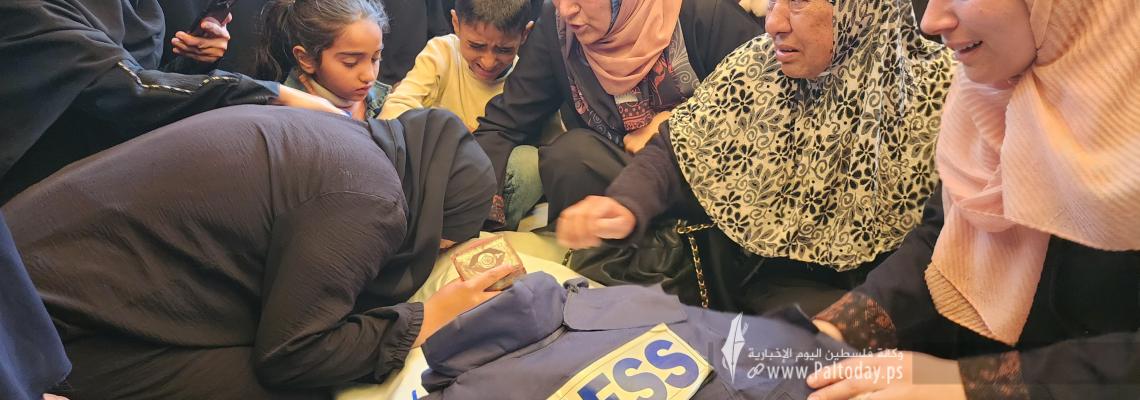 صور وداع الزميل الصحفي "أحمد منصور" محرر وكالة فلسطين اليوم الإخبارية