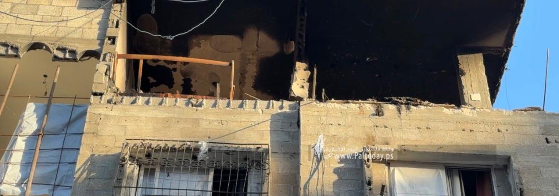 بالصور: آثار الدمار في شقق سكنية استُهدفت من قبل الاحتلال الاسرائيلي في مدينة غزة ليلة أمس