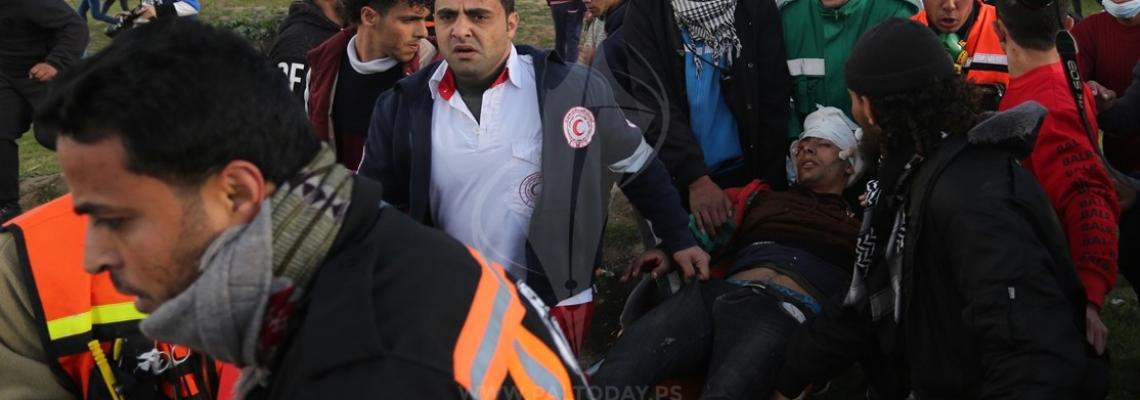 مواجهات بين المتظاهرين شرق القطاع وقوات الاحتلال في الجمعة الـ49 لمسيرة العودة