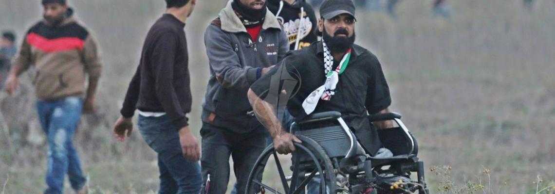 بالصور.. الشهيد المقعد :ابراهيم ابو ثريا خلال المواجهات مع قوات الاحتلال شرق مدينة غزة