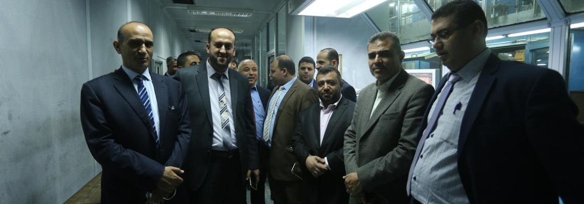 بالصور:الوفد الإعلامي الفلسطيني خلال جولة في صحيفة الأهرام المصرية
