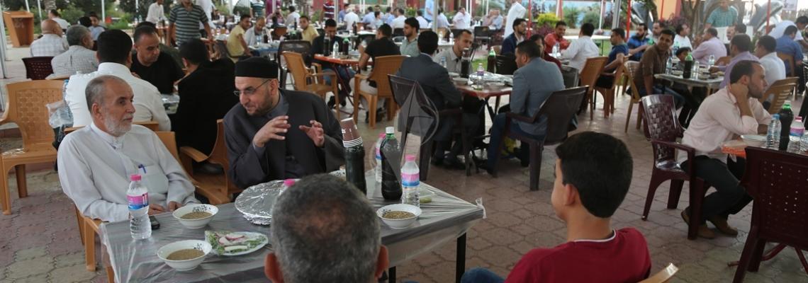 بالصور:المؤسسات الاعلامية تنظم افطار للصحفيين