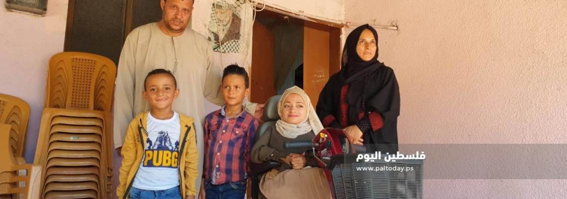 الطالبة ريهام جهاد الرقب من ذوي الإرادة تحصل على معدل 86.8 % في الثانوية العامة الفرع العلمي