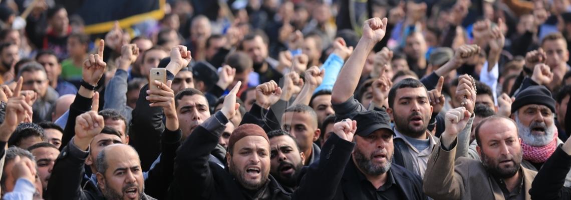 بالصور:الجهاد الإسلامي تنظم مسيرات حاشدة في جميع محافظات قطاع غزة نصرة للقدس ورفضا لقرار ترامب