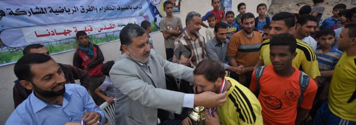 بالصور:  اللجنة الرياضية للجهاد تختتم بطولة  القدس قبلة جهادنا الكروية فى خانيونس
