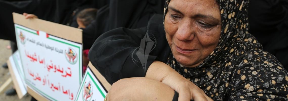 بالصور: اهالي الشهداء يواصلون فعالياتهم لانتزاع حقوقهم