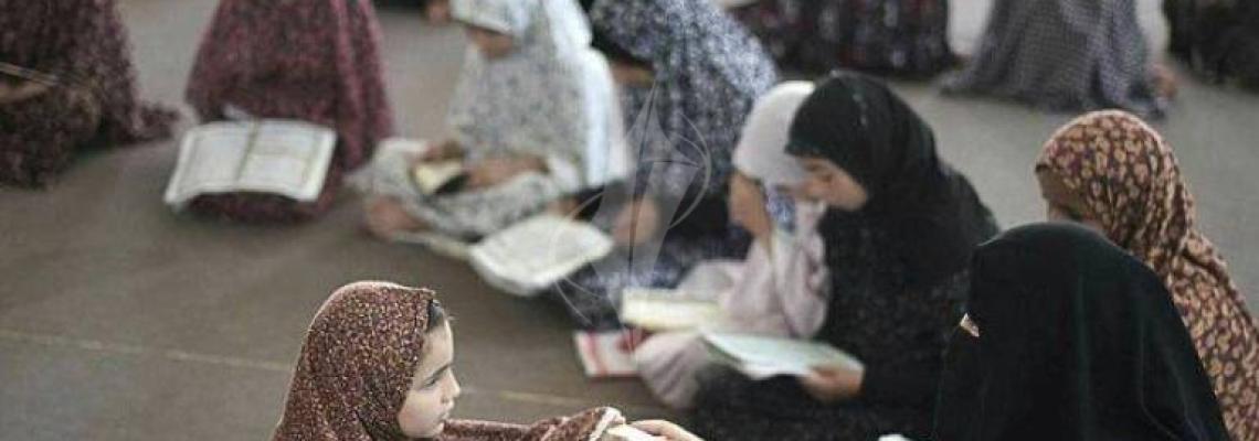 بالصور:حلقات تحفيظ القرأن الكريم خلال شهر رمضان فى مسجد عثمان بن عفان بمدينة خانيونس