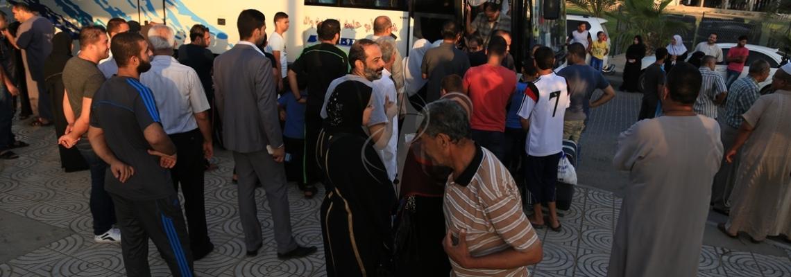 بالصور: حجاج المكرمة السعودية من ذوي الشهداء يتوجهون للديار الحجازية اليوم
