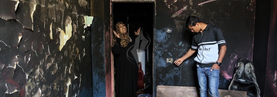 بالصور: حريق منزل عائلة الهندي بغزة