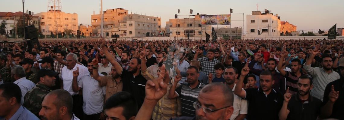 عشرات الالاف يشاركون في مهرجان "رباط الدم" الذي تنظمه سرايا القدس